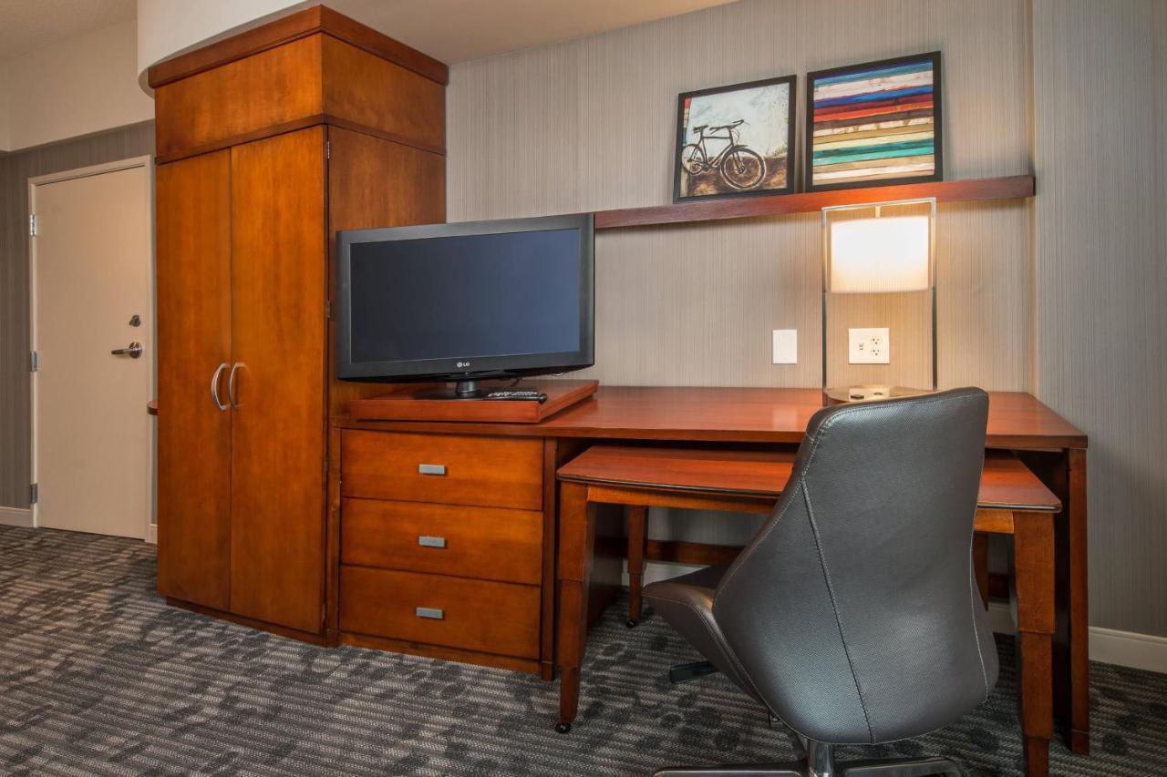 Courtyard By Marriott Gaithersburg Washingtonian Center Exterior foto